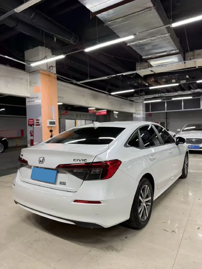 2023 Honda Civic 1.5T 182HP L4 CVT,autocango,china used car exporter,china ev exporter,chinese used car exporter,chinese used ev exporter
