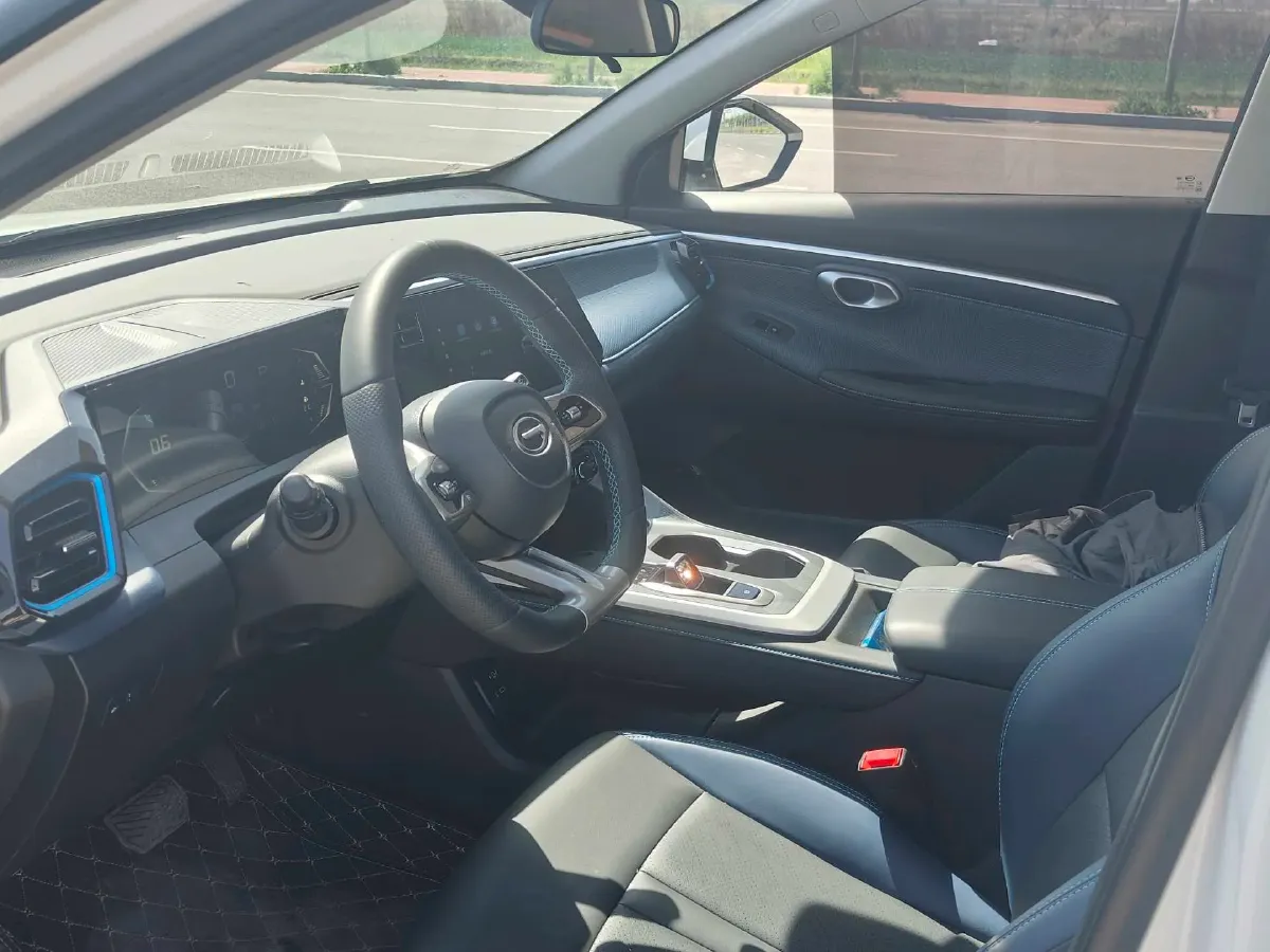 2024 GAC Trumpchi GS3 1.5T 177HP L4 7DCT,autocango,china used car exporter,china ev exporter,chinese used car exporter,chinese used ev exporter