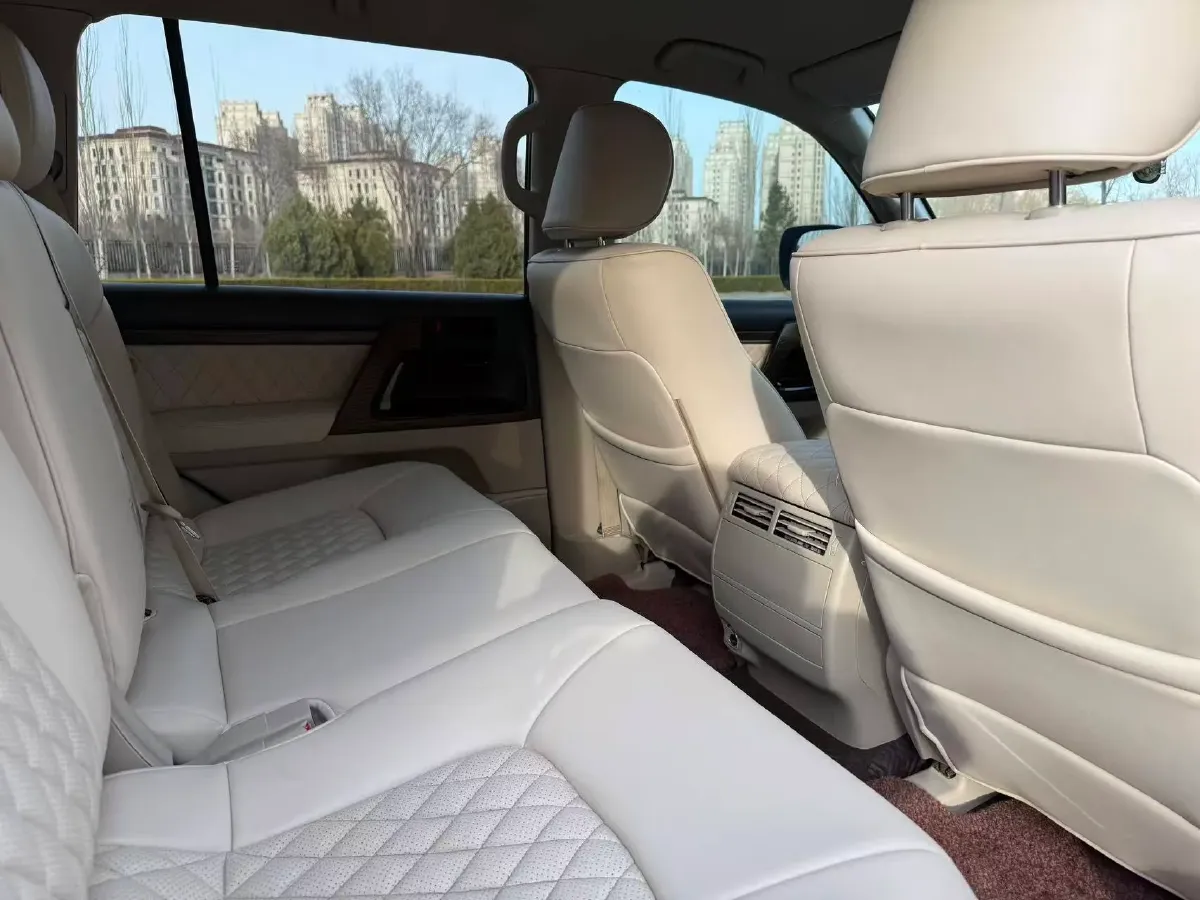 2019 Chevrolet Trax 1.0T 125HP L3 6AT,autocango,china used car exporter,china ev exporter,chinese used car exporter,chinese used ev exporter