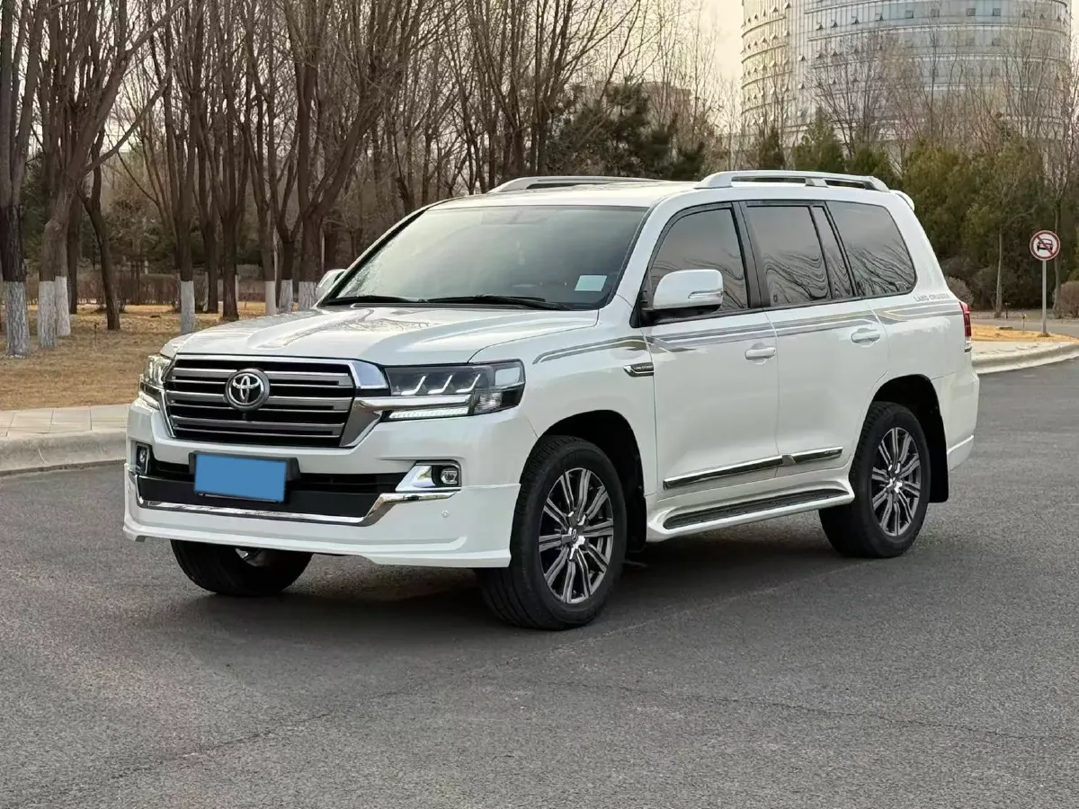 2019 Chevrolet Trax 1.0T 125HP L3 6AT,autocango,china used car exporter,china ev exporter,chinese used car exporter,chinese used ev exporter