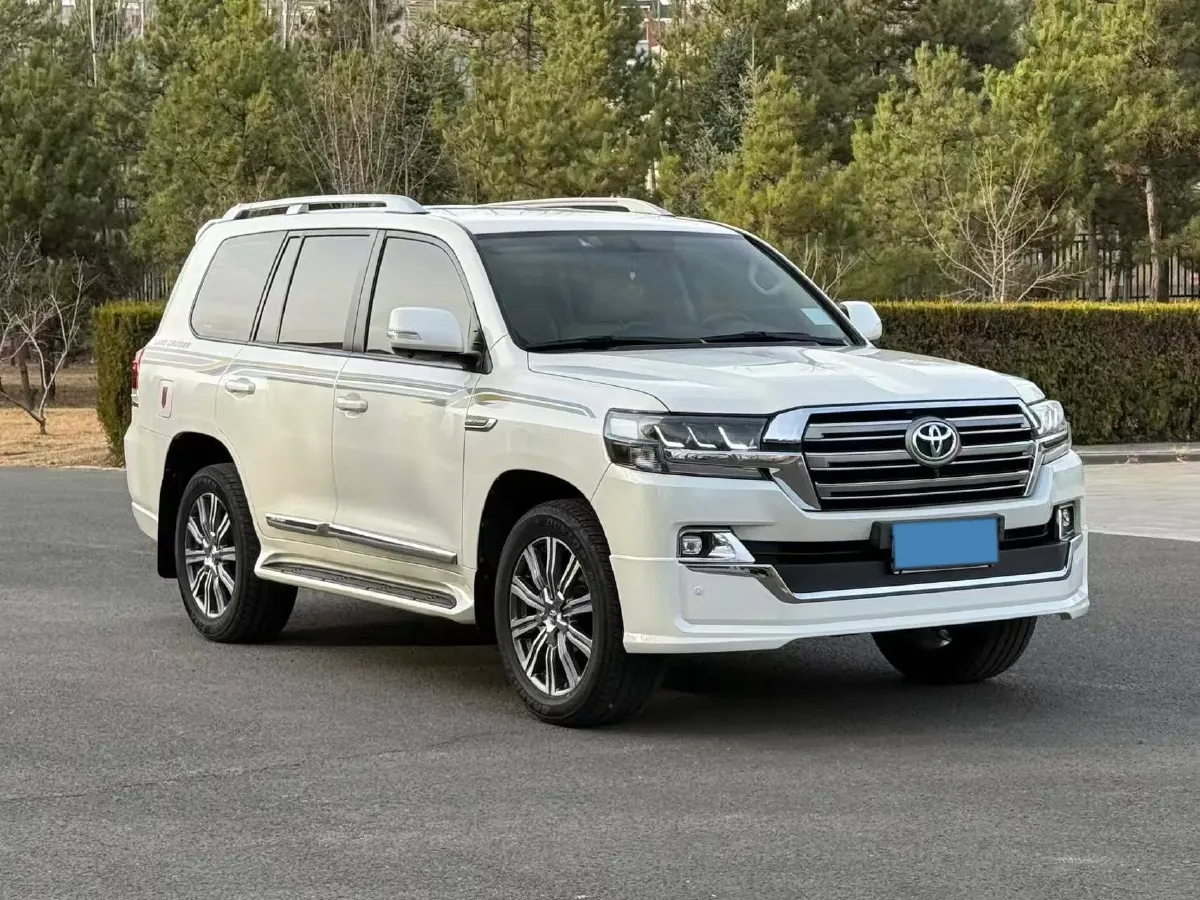 2019 Chevrolet Trax 1.0T 125HP L3 6AT,autocango,china used car exporter,china ev exporter,chinese used car exporter,chinese used ev exporter