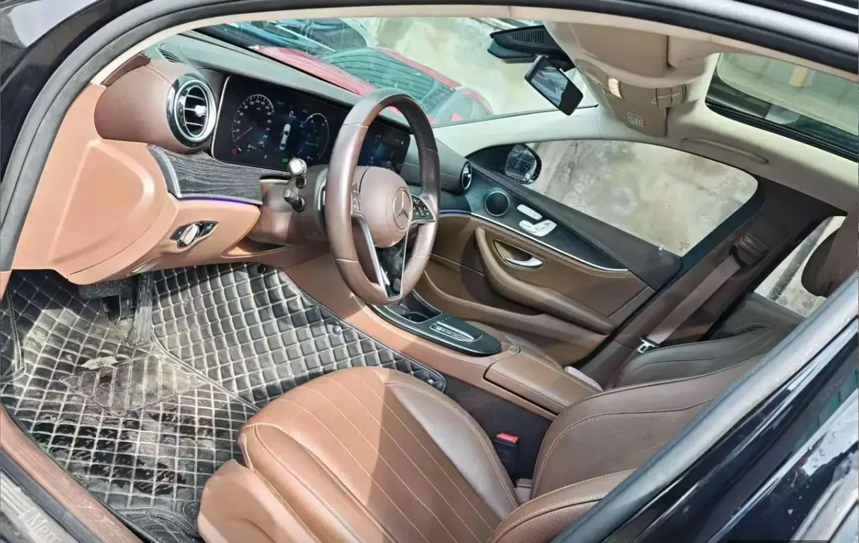 2022 Mercedes-Benz E Class 2.0T 211HP L4 9AT PHEV 25.4KWH,autocango,china used car exporter,china ev exporter,chinese used car exporter,chinese used ev exporter