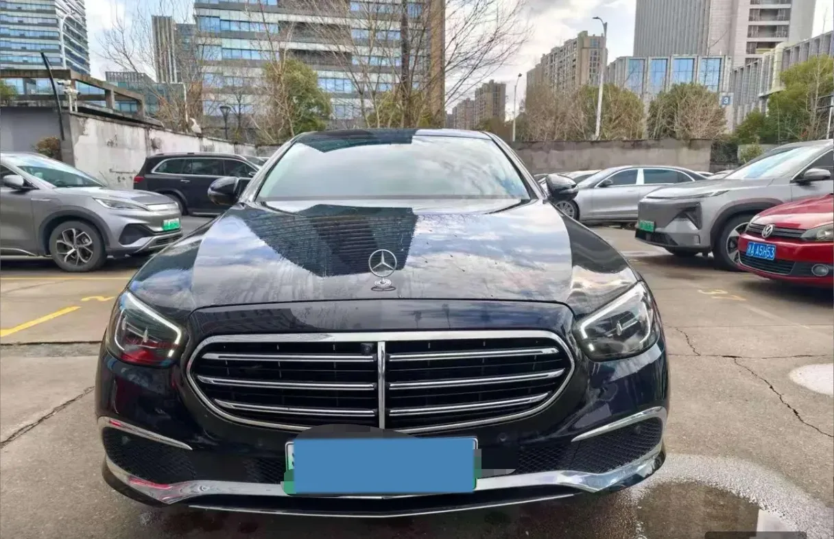2022 Mercedes-Benz E Class 2.0T 211HP L4 9AT PHEV 25.4KWH,autocango,china used car exporter,china ev exporter,chinese used car exporter,chinese used ev exporter