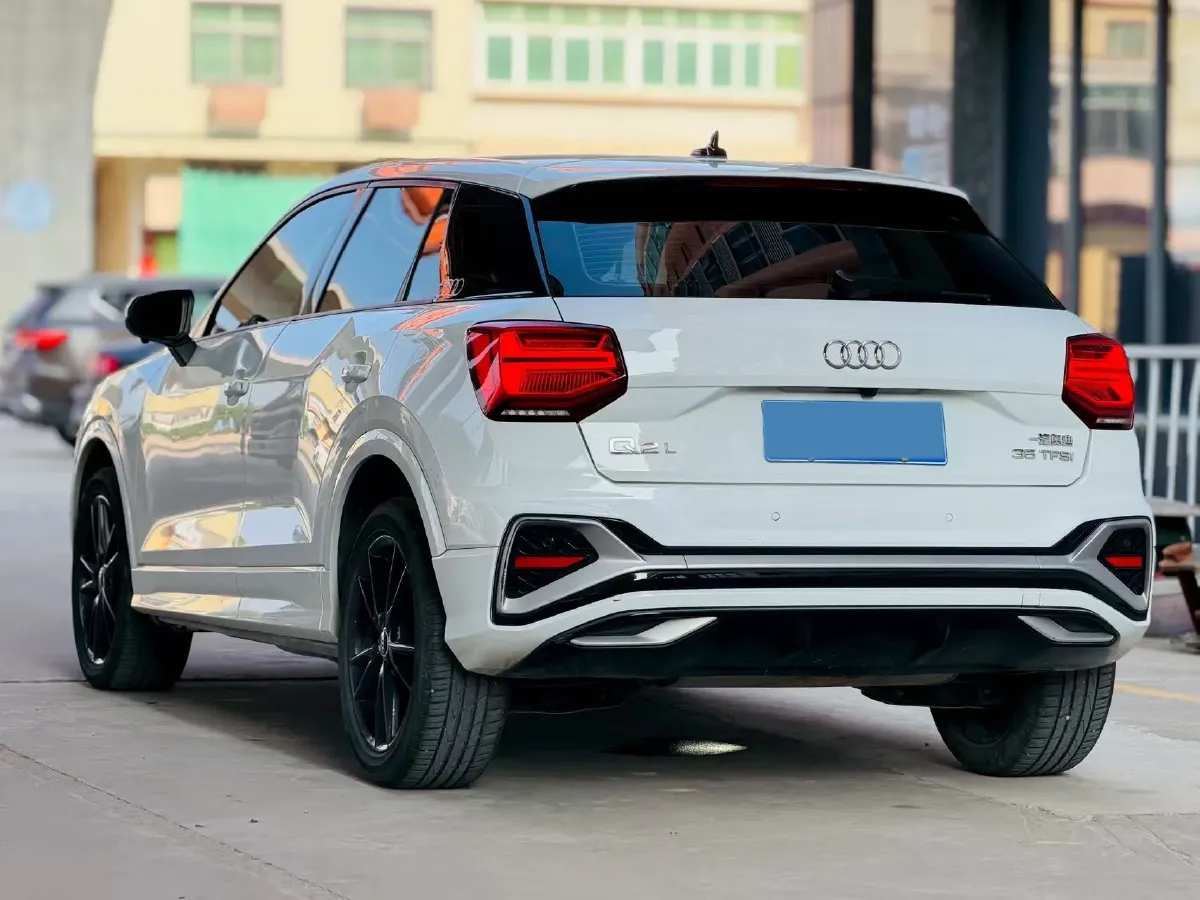 2022 Audi Q2L 1.4T 150HP L4 7DCT,autocango,china used car exporter,china ev exporter,chinese used car exporter,chinese used ev exporter