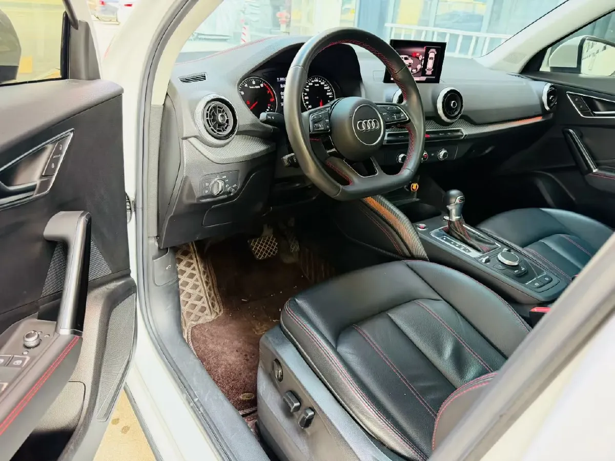 2022 Audi Q2L 1.4T 150HP L4 7DCT,autocango,china used car exporter,china ev exporter,chinese used car exporter,chinese used ev exporter