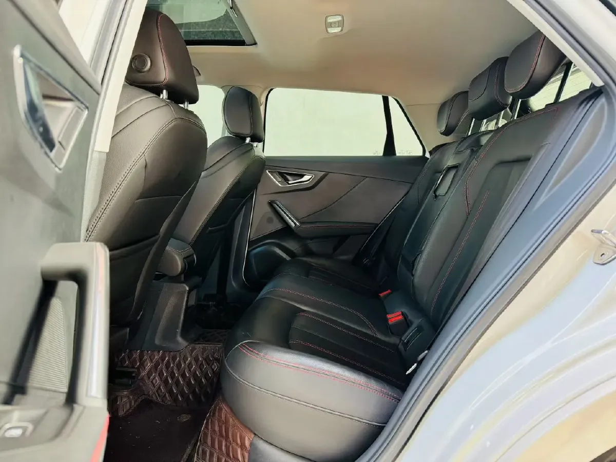 2022 Audi Q2L 1.4T 150HP L4 7DCT,autocango,china used car exporter,china ev exporter,chinese used car exporter,chinese used ev exporter