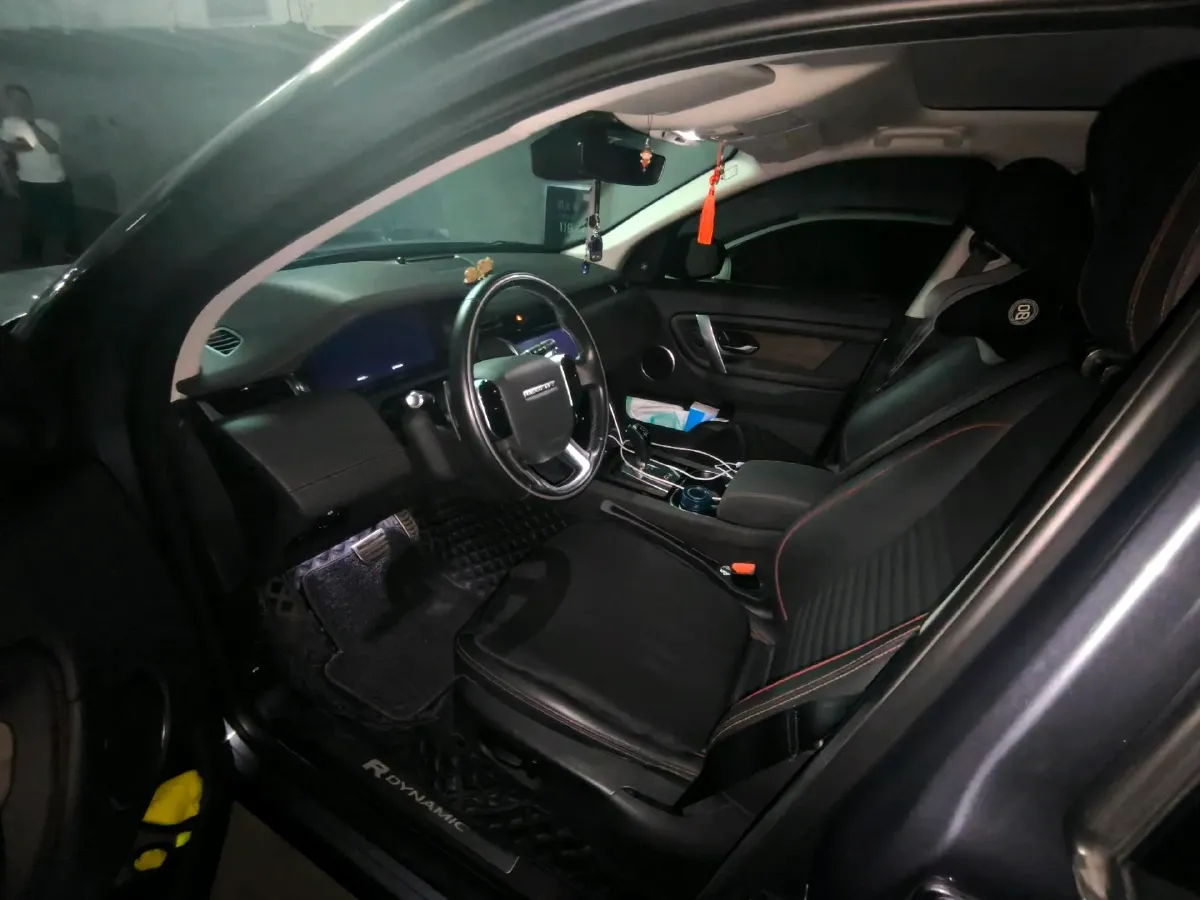 2020 Land Rover Discovery Sport 2.0T 249HP L4 9AT,autocango,china used car exporter,china ev exporter,chinese used car exporter,chinese used ev exporter