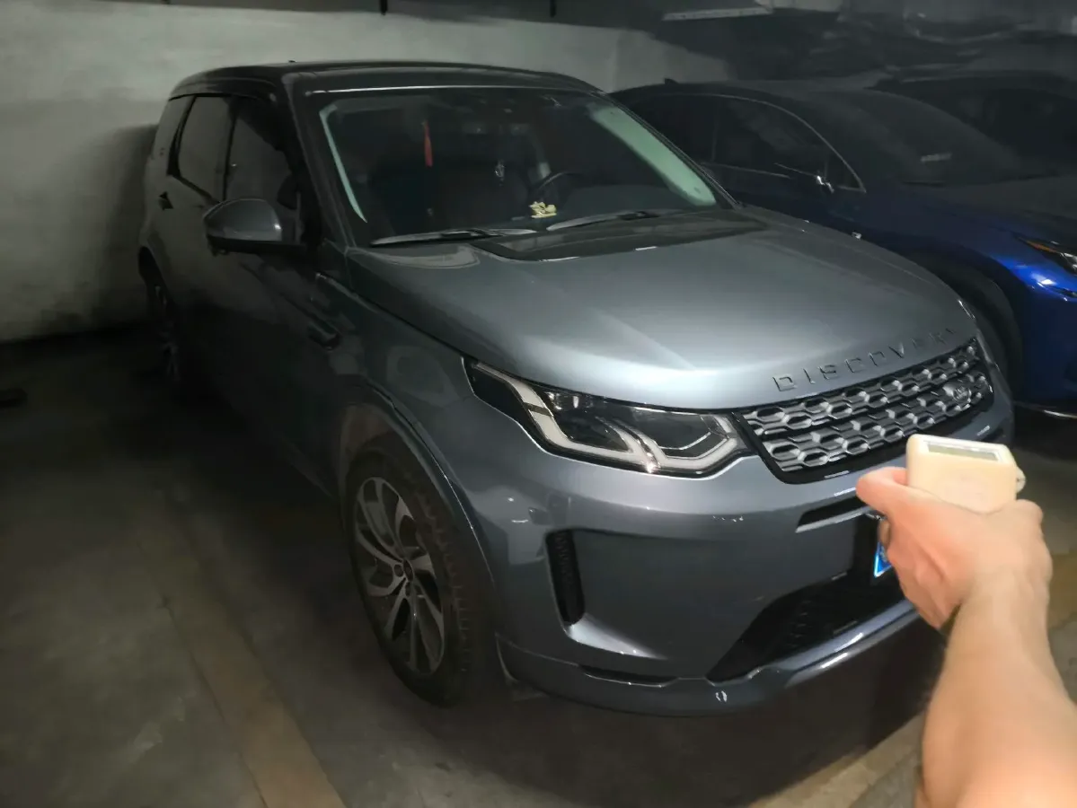 2020 Land Rover Discovery Sport 2.0T 249HP L4 9AT,autocango,china used car exporter,china ev exporter,chinese used car exporter,chinese used ev exporter