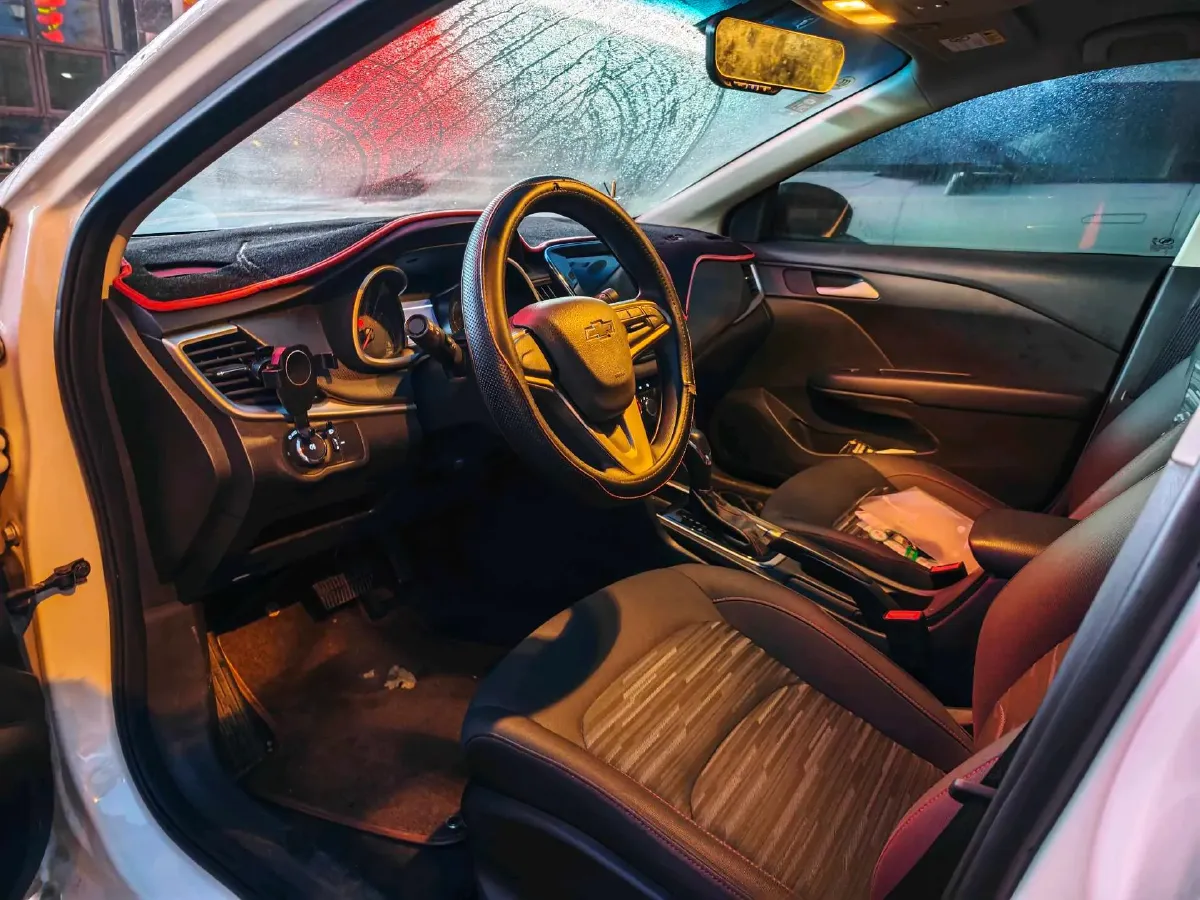 2019 Chevrolet Monza 1.0T 125HP L3 6DCT,autocango,china used car exporter,china ev exporter,chinese used car exporter,chinese used ev exporter