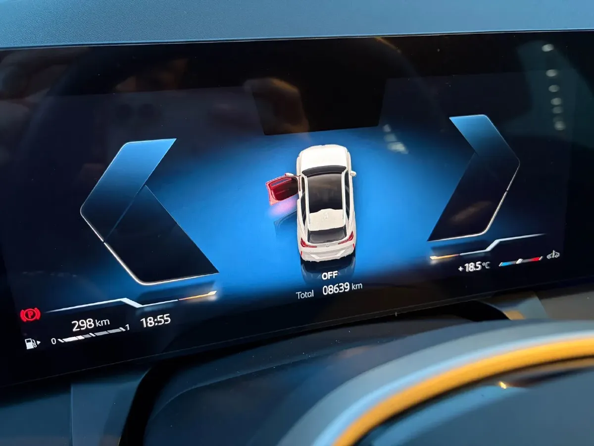 2025 BMW X3 2.0T 190HP L4 8AT,autocango,china used car exporter,china ev exporter,chinese used car exporter,chinese used ev exporter