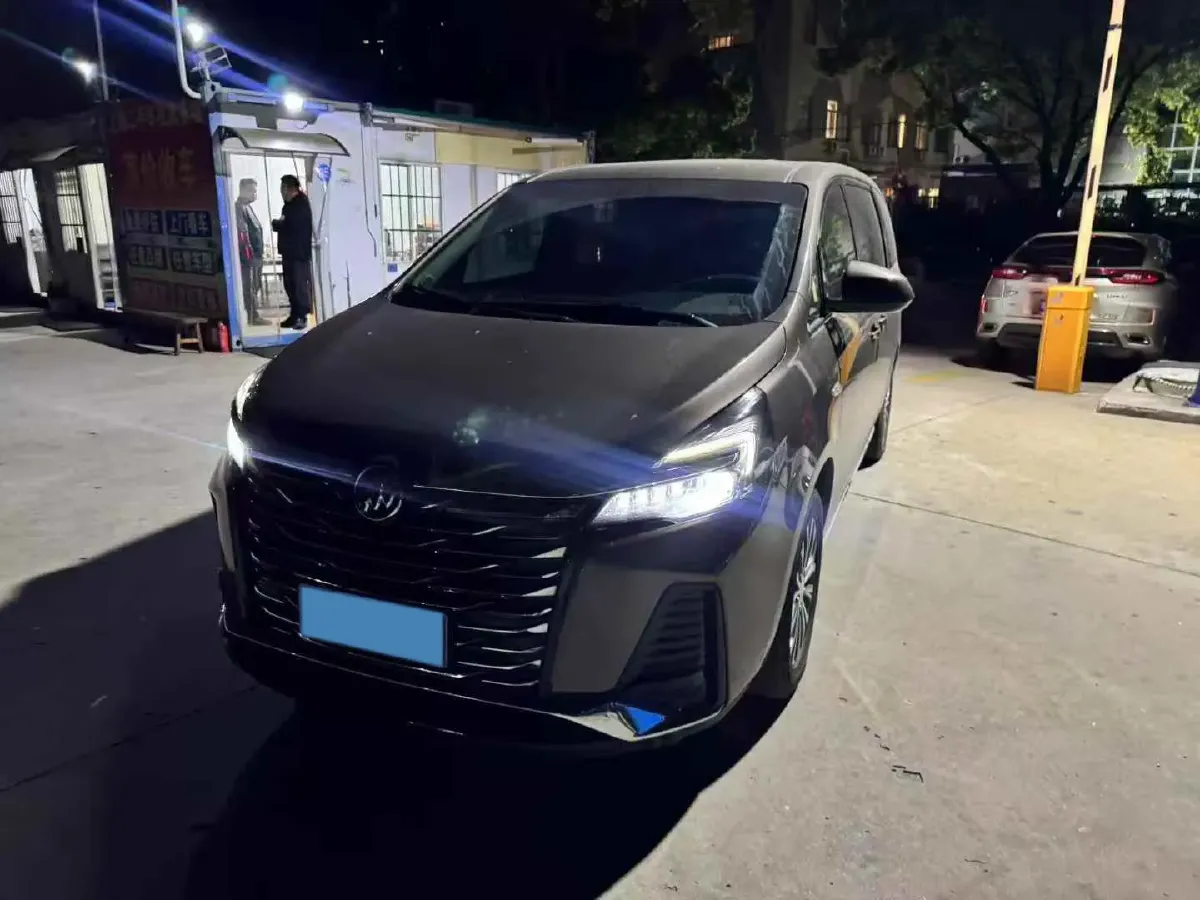 2023 Buick GL8 2.0T 237HP L4 9AT,autocango,china used car exporter,china ev exporter,chinese used car exporter,chinese used ev exporter