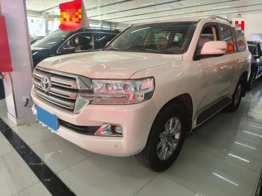 2019 Chevrolet Trax 1.0T 125HP L3 6AT,autocango,china used car exporter,china ev exporter,chinese used car exporter,chinese used ev exporter