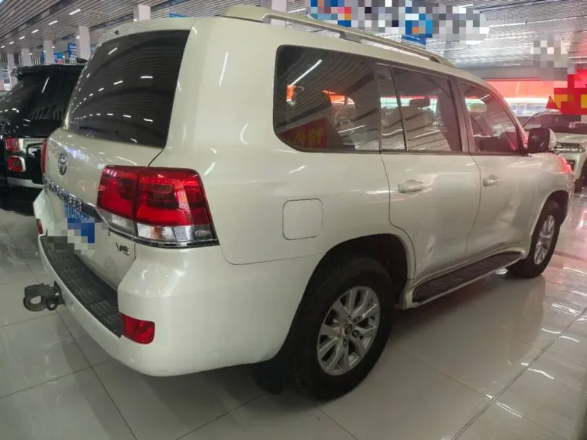 2019 Chevrolet Trax 1.0T 125HP L3 6AT,autocango,china used car exporter,china ev exporter,chinese used car exporter,chinese used ev exporter