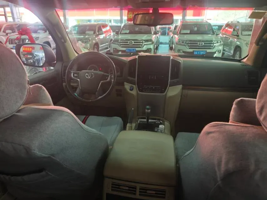 2019 Chevrolet Trax 1.0T 125HP L3 6AT,autocango,china used car exporter,china ev exporter,chinese used car exporter,chinese used ev exporter