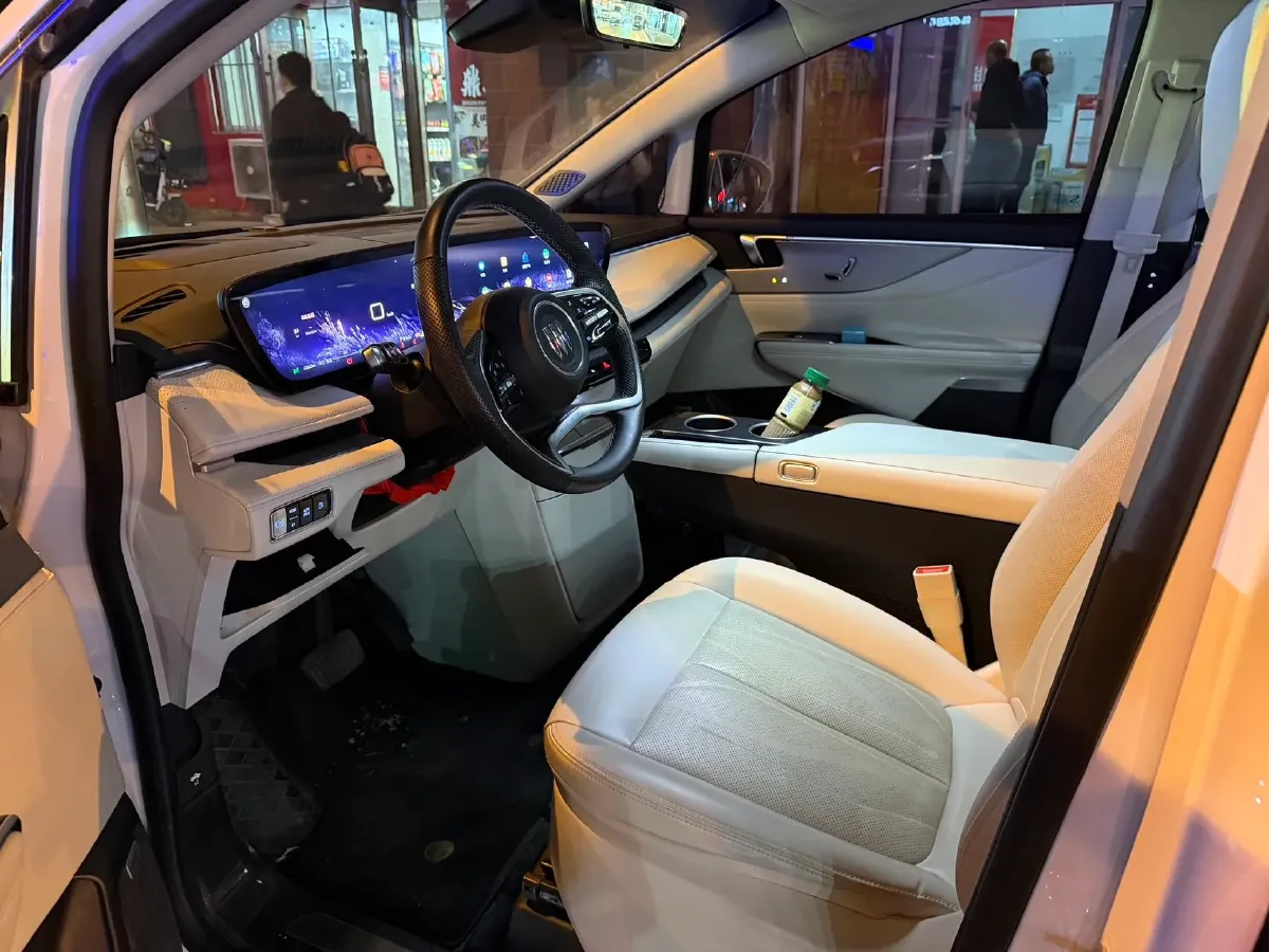 2024 Buick GL8 1.5T 180HP L4 2DHT PHEV 24.4KWH,autocango,china used car exporter,china ev exporter,chinese used car exporter,chinese used ev exporter