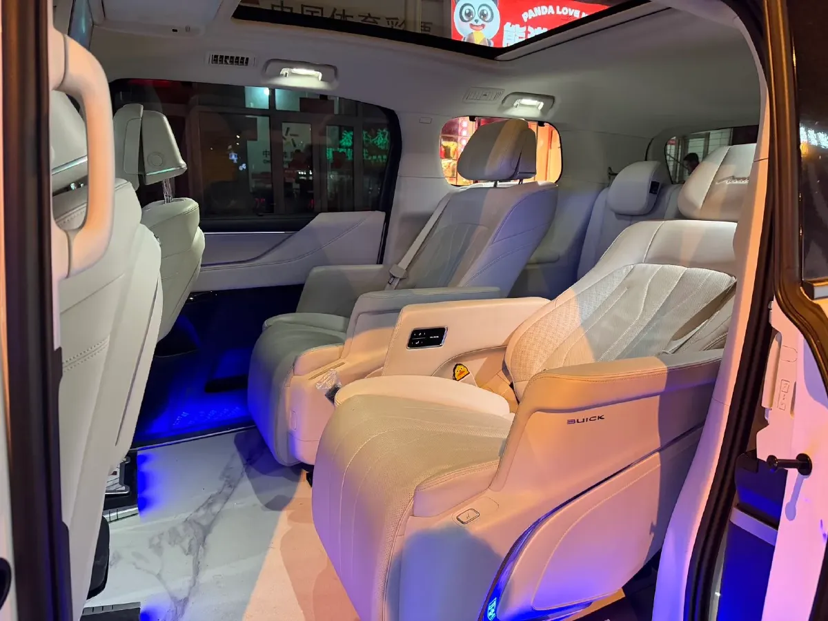 2024 Buick GL8 1.5T 180HP L4 2DHT PHEV 24.4KWH,autocango,china used car exporter,china ev exporter,chinese used car exporter,chinese used ev exporter