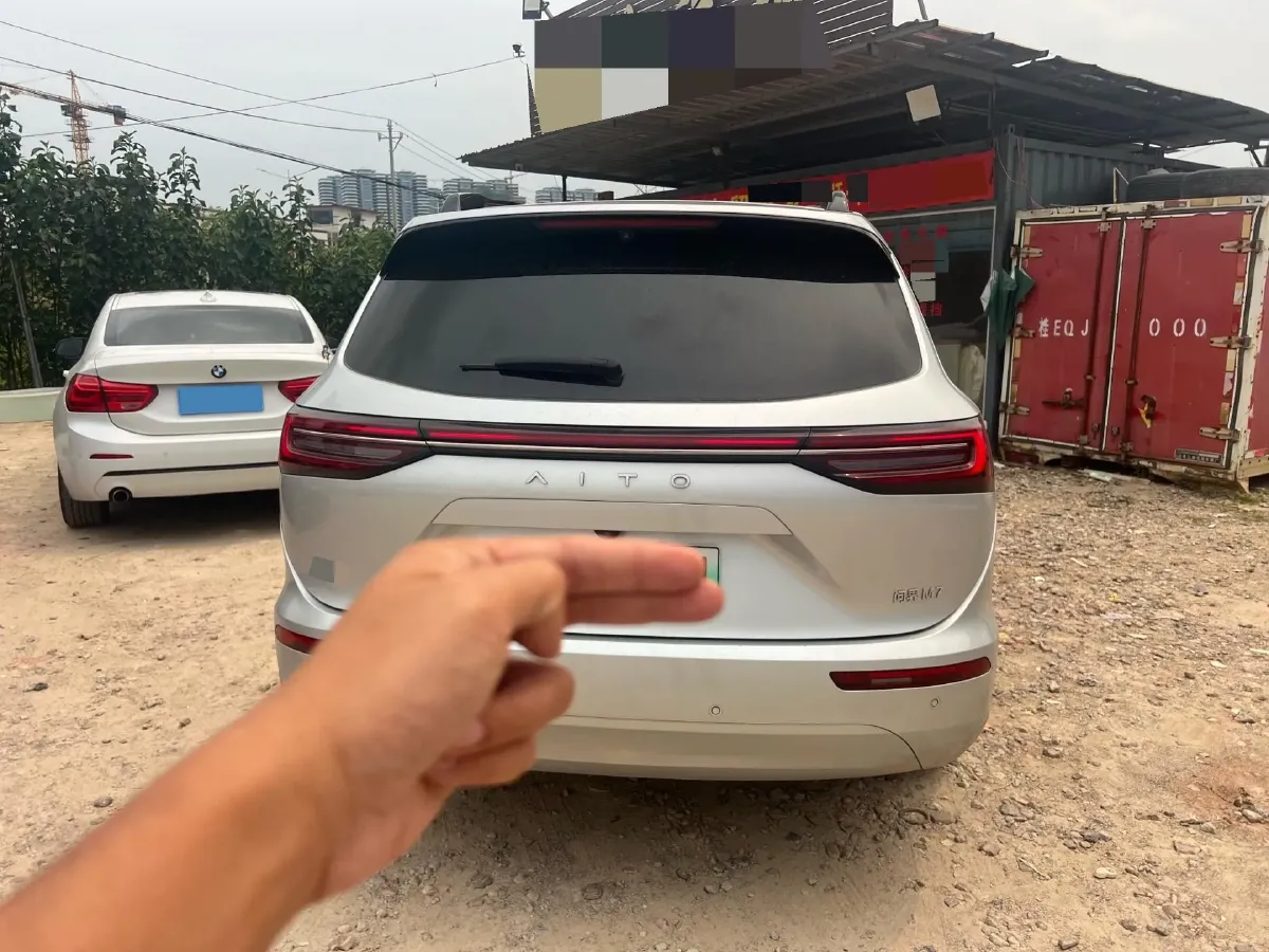 2024 AITO AITO M7 1.5T 152HP L4 REEV 40KWH,autocango,china used car exporter,china ev exporter,chinese used car exporter,chinese used ev exporter
