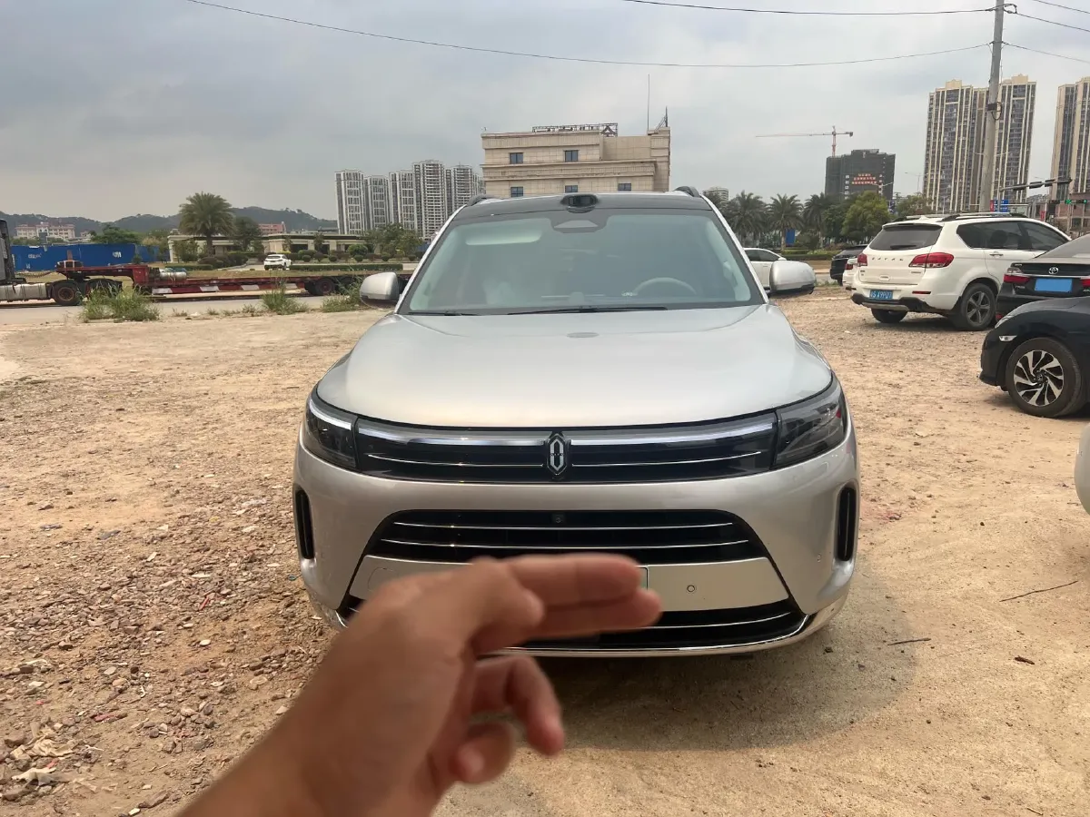 2024 AITO AITO M7 1.5T 152HP L4 REEV 40KWH,autocango,china used car exporter,china ev exporter,chinese used car exporter,chinese used ev exporter