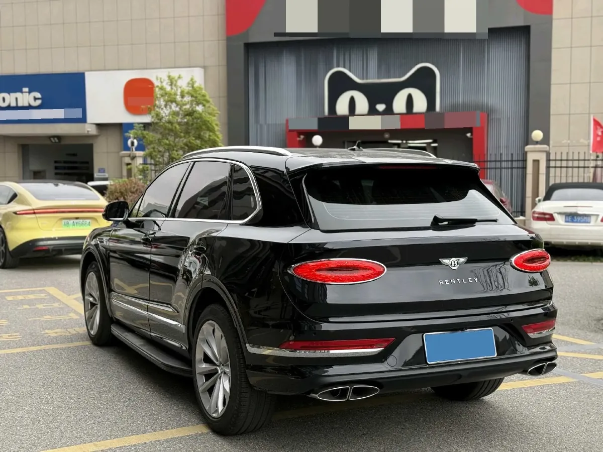 2021 Bentley Flying Spur 4.0T 550HP V8 8DCT,autocango,china used car exporter,china ev exporter,chinese used car exporter,chinese used ev exporter