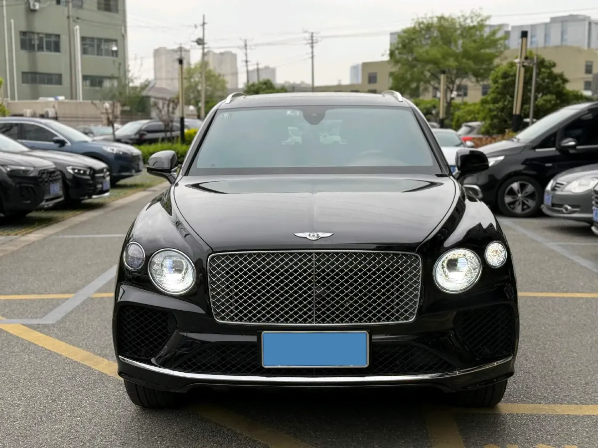 2021 Bentley Flying Spur 4.0T 550HP V8 8DCT,autocango,china used car exporter,china ev exporter,chinese used car exporter,chinese used ev exporter