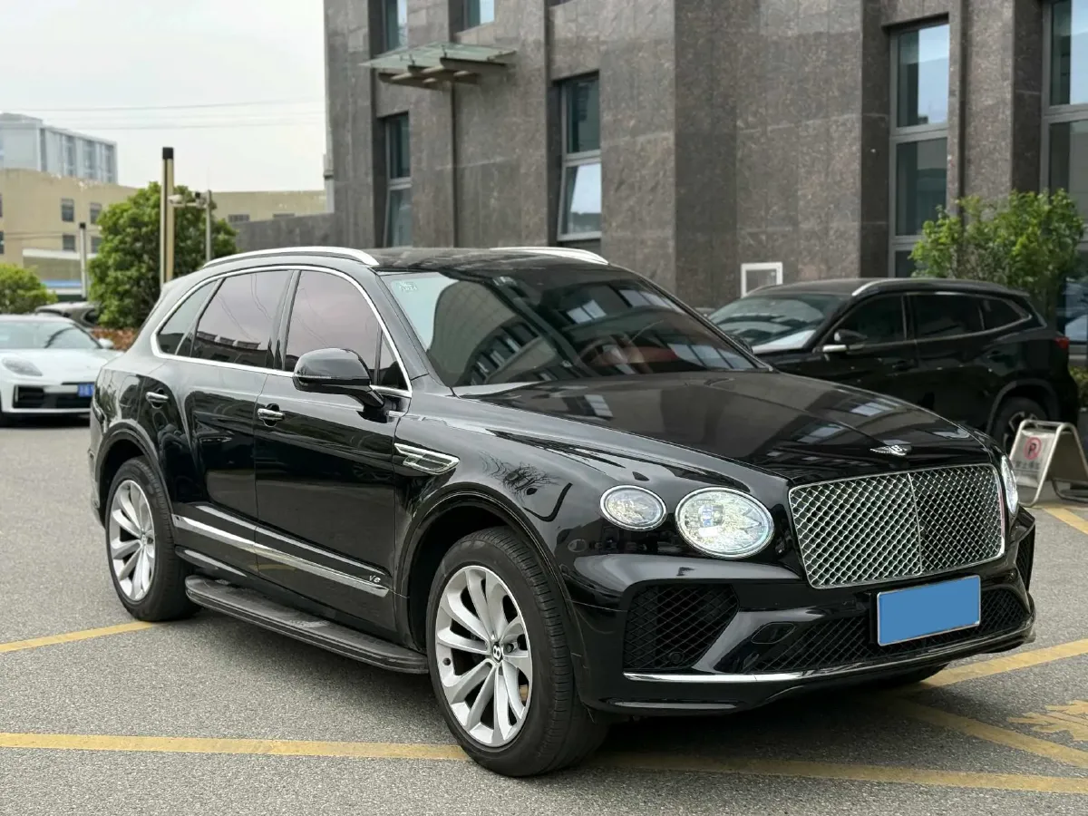 2021 Bentley Flying Spur 4.0T 550HP V8 8DCT,autocango,china used car exporter,china ev exporter,chinese used car exporter,chinese used ev exporter