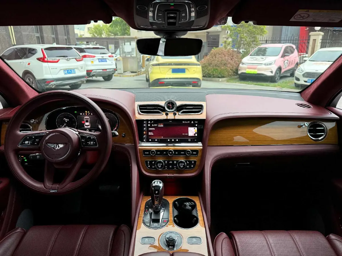 2021 Bentley Flying Spur 4.0T 550HP V8 8DCT,autocango,china used car exporter,china ev exporter,chinese used car exporter,chinese used ev exporter