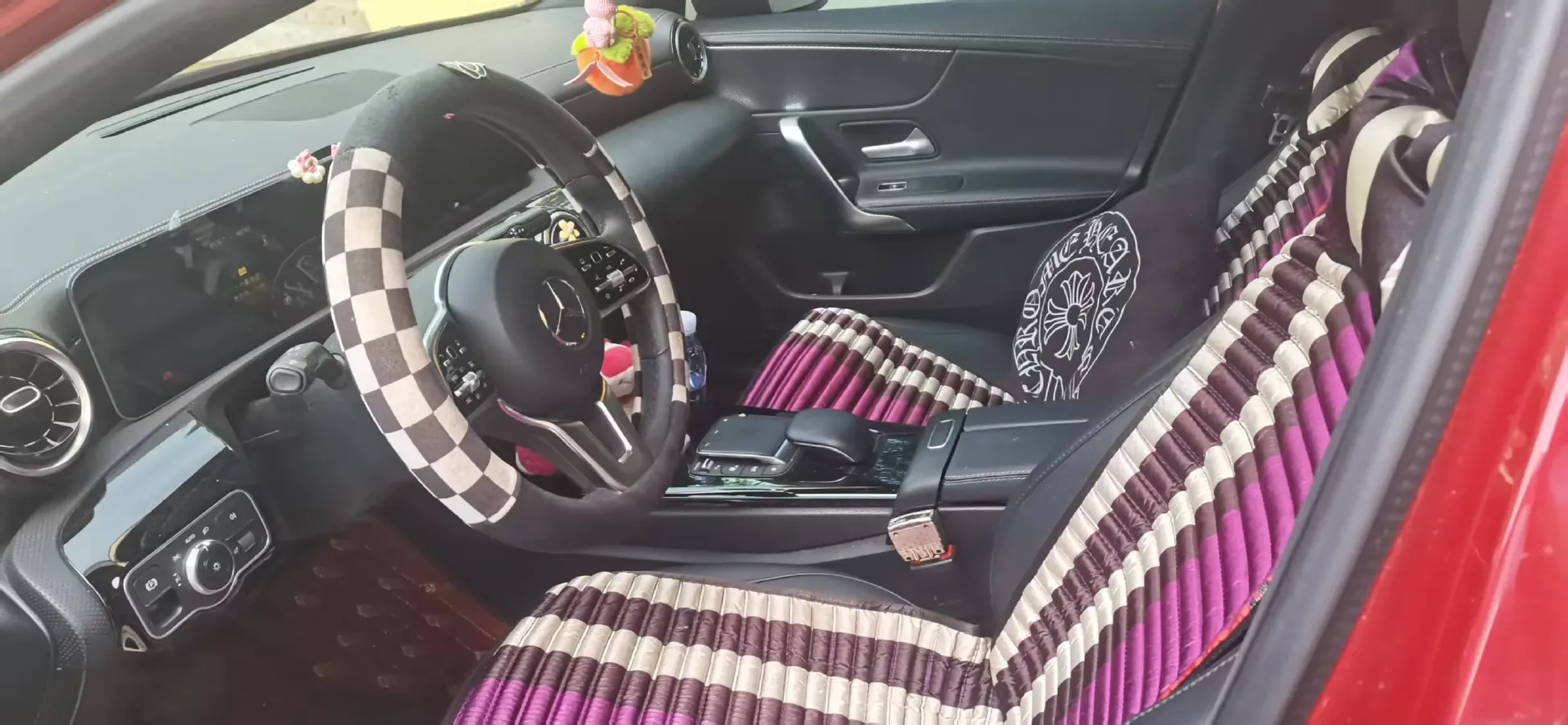 2020 Mercedes-Benz A Class 1.3T 163HP L4 7DCT,autocango,china used car exporter,china ev exporter,chinese used car exporter,chinese used ev exporter