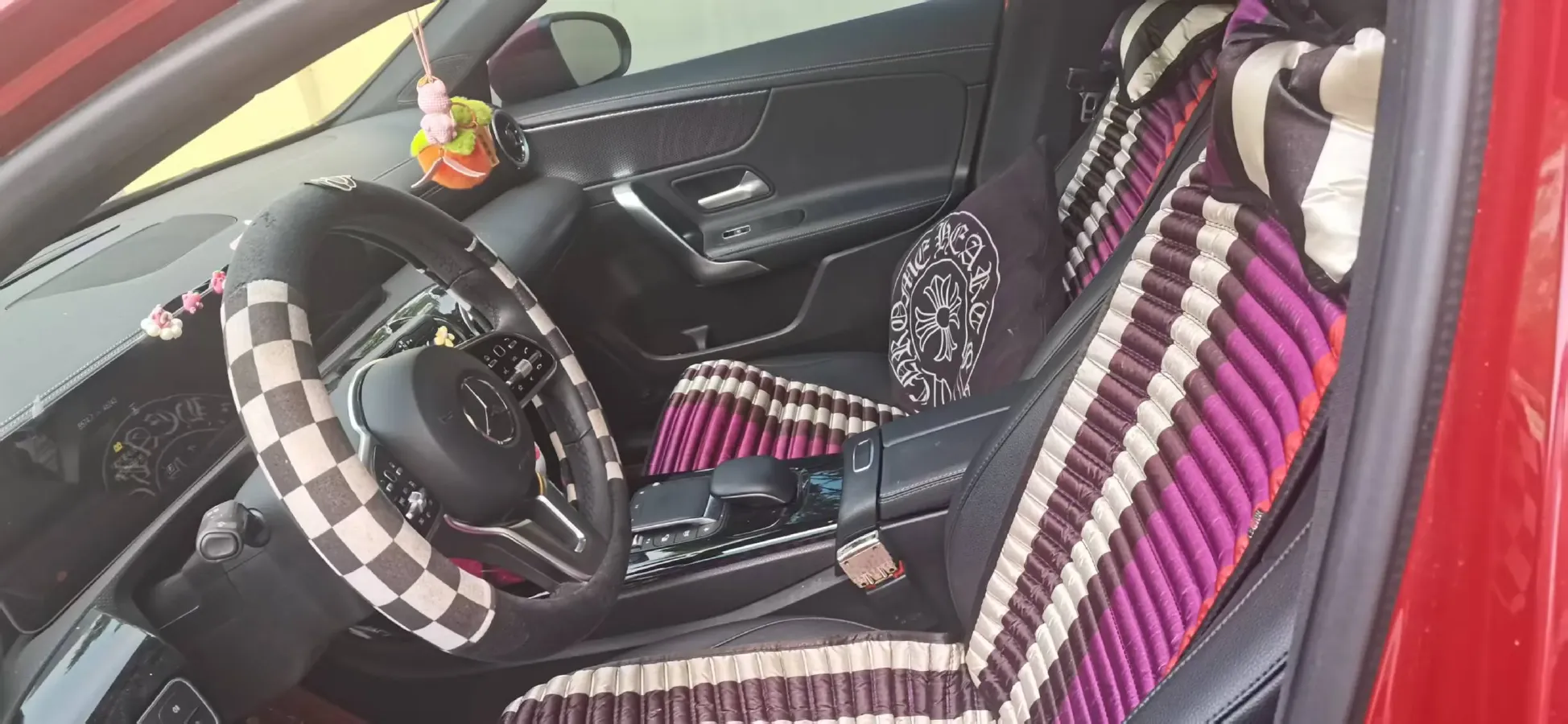 2020 Mercedes-Benz A Class 1.3T 163HP L4 7DCT,autocango,china used car exporter,china ev exporter,chinese used car exporter,chinese used ev exporter