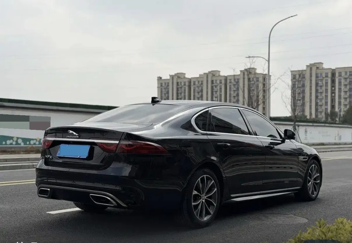 2023 Jaguar XEL 2.0T 250HP L4 8AT,autocango,china used car exporter,china ev exporter,chinese used car exporter,chinese used ev exporter