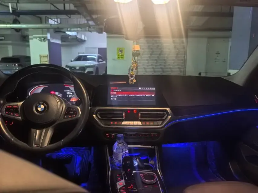 2022 BMW 3 Series 2.0T 184HP L4 8AT,autocango,china used car exporter,china ev exporter,chinese used car exporter,chinese used ev exporter