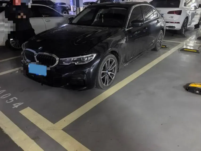 2022 BMW 3 Series 2.0T 184HP L4 8AT,autocango,china used car exporter,china ev exporter,chinese used car exporter,chinese used ev exporter