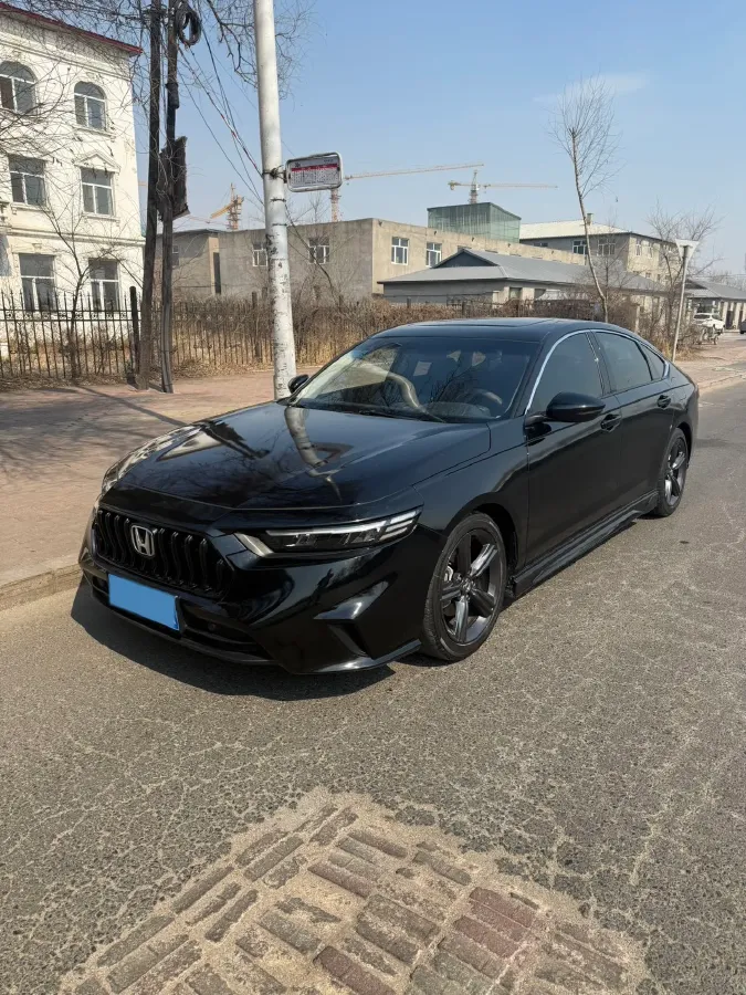 2025 Honda Inspire 1.5T 192HP L4 CVT,autocango,china used car exporter,china ev exporter,chinese used car exporter,chinese used ev exporter