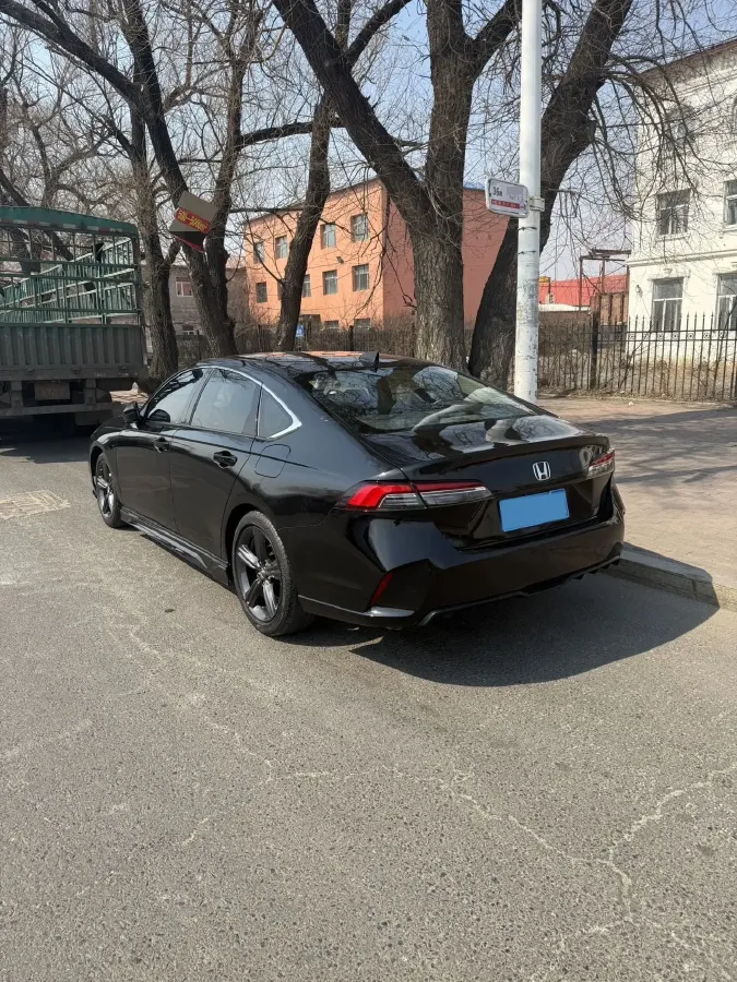 2025 Honda Inspire 1.5T 192HP L4 CVT,autocango,china used car exporter,china ev exporter,chinese used car exporter,chinese used ev exporter