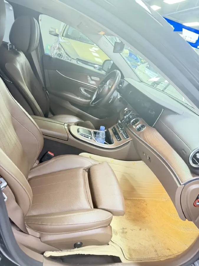 2022 Mercedes-Benz E Class 2.0T 258HP L4 9AT,autocango,china used car exporter,china ev exporter,chinese used car exporter,chinese used ev exporter