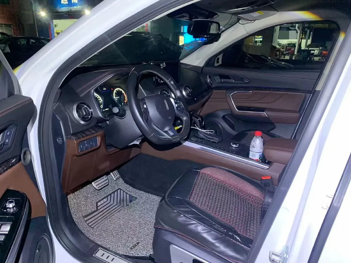 2017 WEY VV5 2.0T 197HP L4 7DCT,autocango,china used car exporter,china ev exporter,chinese used car exporter,chinese used ev exporter