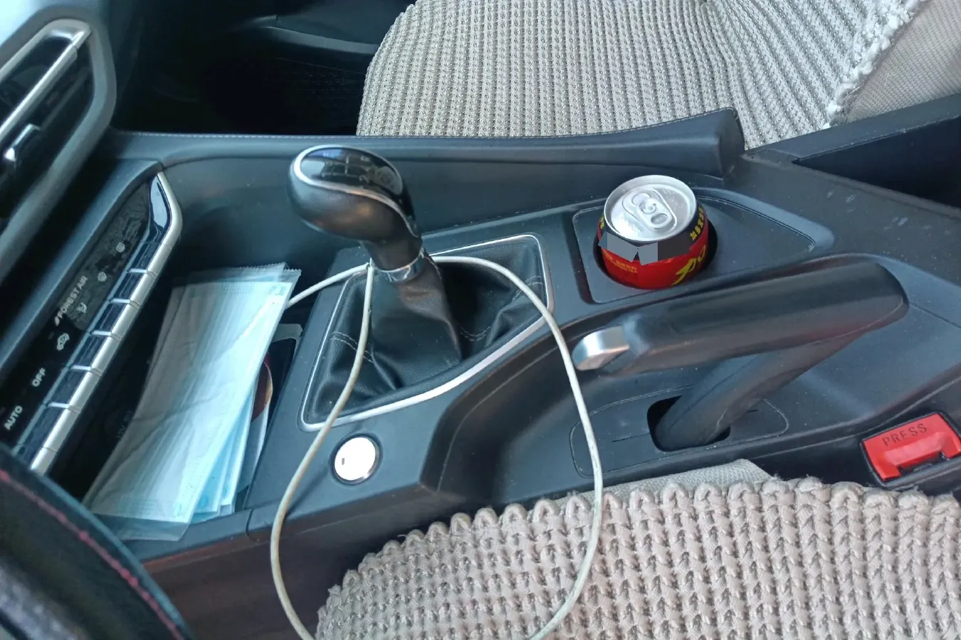 2022 ChangAn Eado 1.6L 128HP L4 5MT,autocango,china used car exporter,china ev exporter,chinese used car exporter,chinese used ev exporter