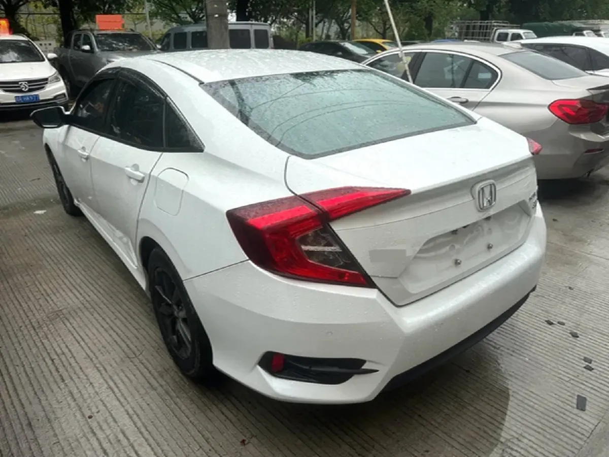 2019 Honda Civic 1.5T 177HP L4 CVT,autocango,china used car exporter,china ev exporter,chinese used car exporter,chinese used ev exporter