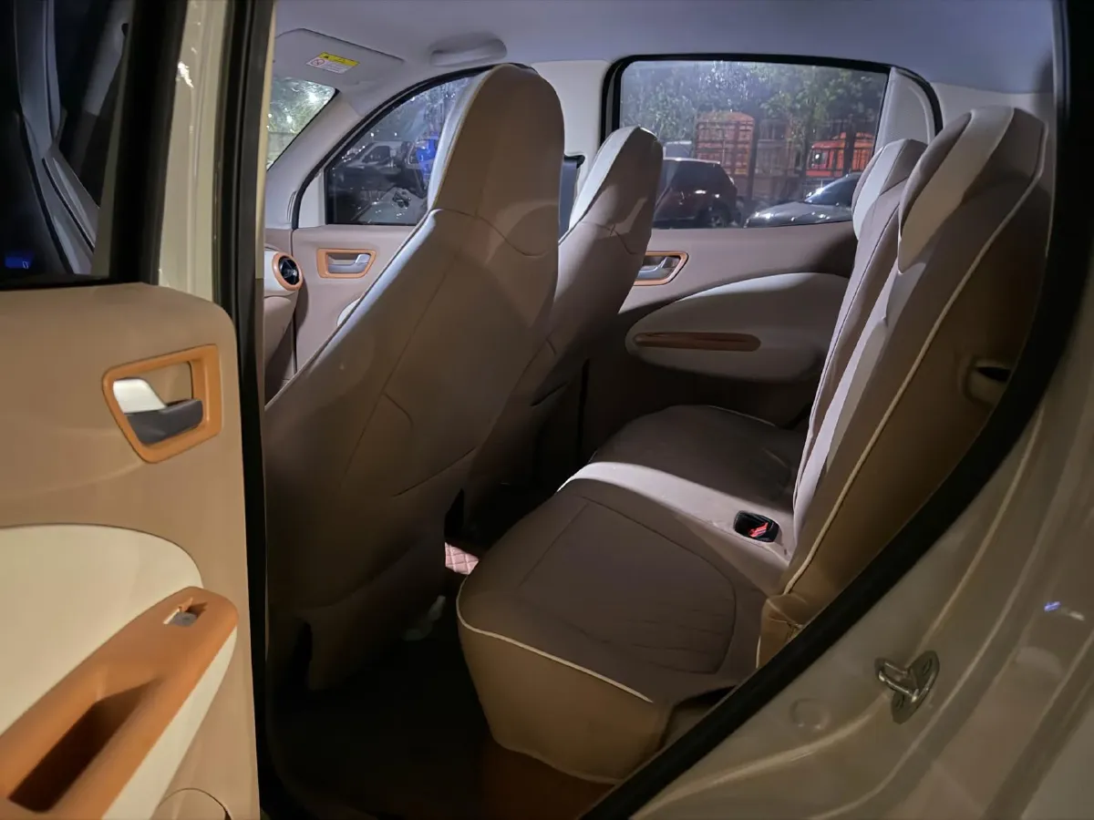 2025 WuLing HongGuang MINI EV BEV 16.2KWH,autocango,china used car exporter,china ev exporter,chinese used car exporter,chinese used ev exporter