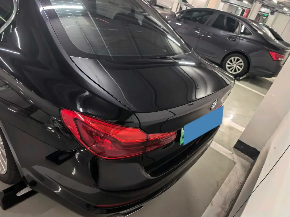 2020 BMW 5 Series 2.0T 184HP L4 8AT PHEV 17.7KWH,autocango,china used car exporter,china ev exporter,chinese used car exporter,chinese used ev exporter