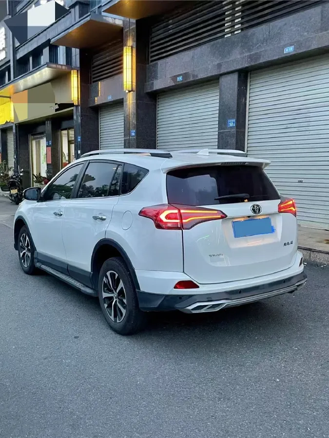 2019 Toyota RAV4 2.0L 151HP L4 CVT,autocango,china used car exporter,china ev exporter,chinese used car exporter,chinese used ev exporter