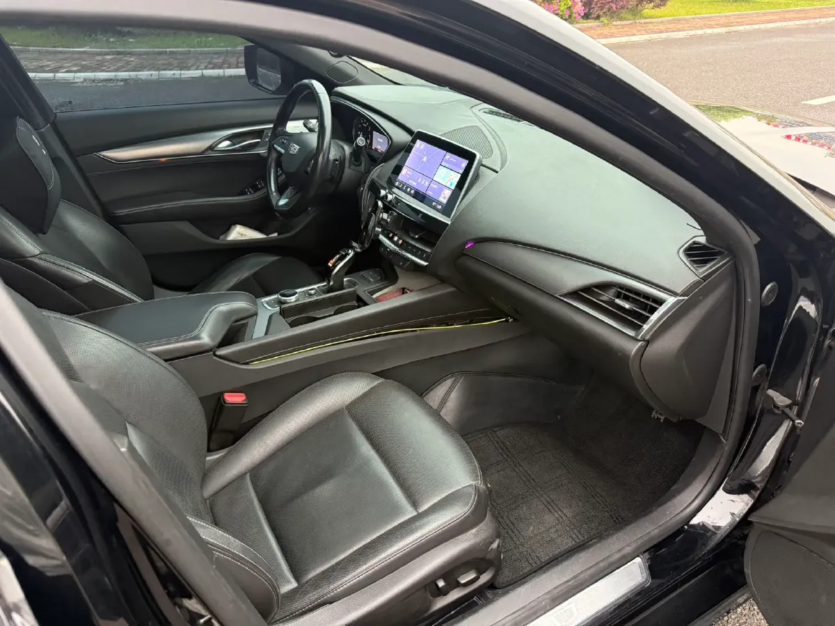 2021 Cadillac CT5 2.0T 237HP L4 10AT,autocango,china used car exporter,china ev exporter,chinese used car exporter,chinese used ev exporter