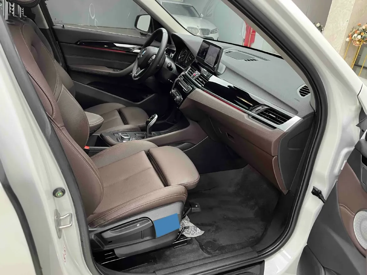 2022 BMW X1 1.5T 140HP L3 7DCT,autocango,china used car exporter,china ev exporter,chinese used car exporter,chinese used ev exporter