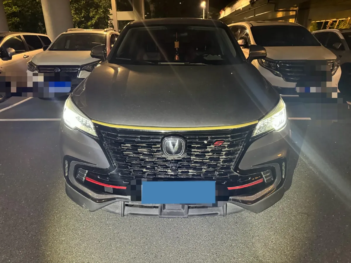 2021 ChangAn CS85 Coupe 1.5T 178HP L4 7DCT,autocango,china used car exporter,china ev exporter,chinese used car exporter,chinese used ev exporter