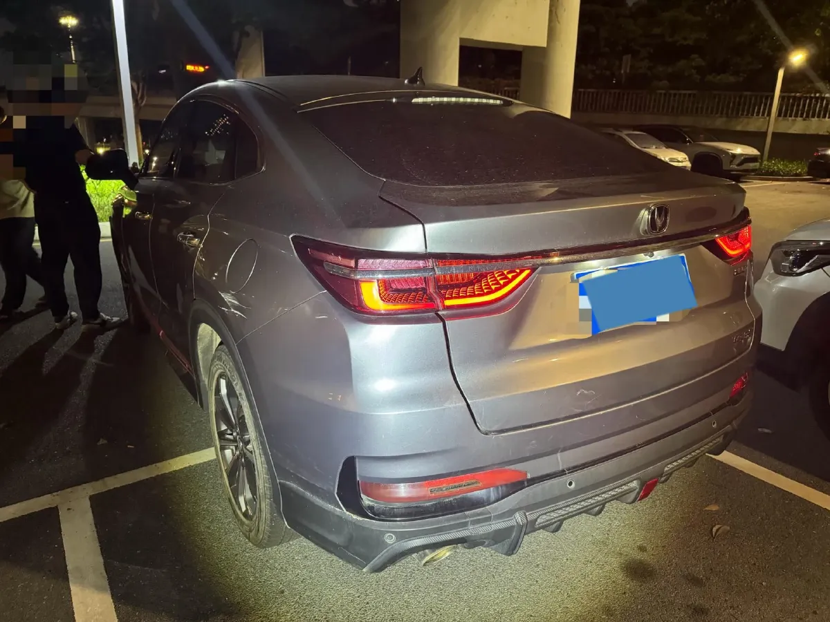 2021 ChangAn CS85 Coupe 1.5T 178HP L4 7DCT,autocango,china used car exporter,china ev exporter,chinese used car exporter,chinese used ev exporter