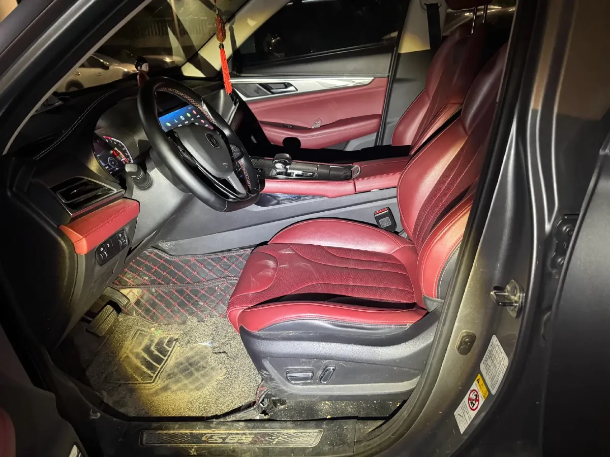 2021 ChangAn CS85 Coupe 1.5T 178HP L4 7DCT,autocango,china used car exporter,china ev exporter,chinese used car exporter,chinese used ev exporter