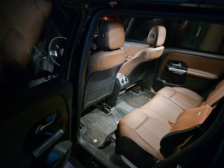 2025 Mercedes-Benz GLB Class 1.3T 163HP L4 7DCT,autocango,china used car exporter,china ev exporter,chinese used car exporter,chinese used ev exporter