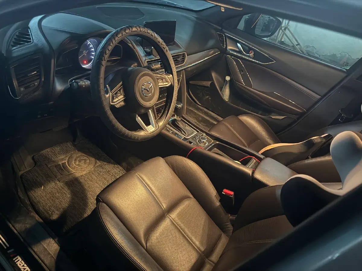 2021 Mazda CX-4 2.0L 158HP L4 6AT,autocango,china used car exporter,china ev exporter,chinese used car exporter,chinese used ev exporter