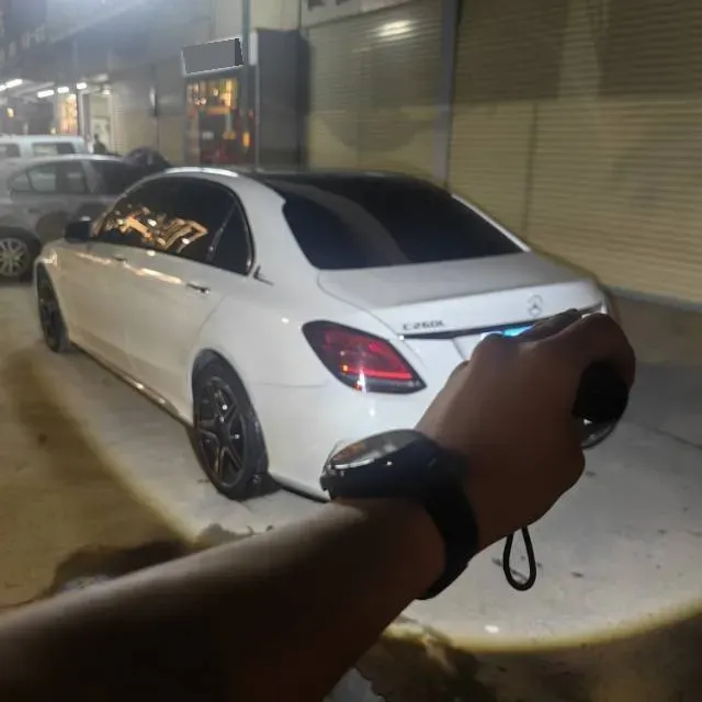 2021 Mercedes-Benz C Class 1.5T 184HP L4 9AT,autocango,china used car exporter,china ev exporter,chinese used car exporter,chinese used ev exporter