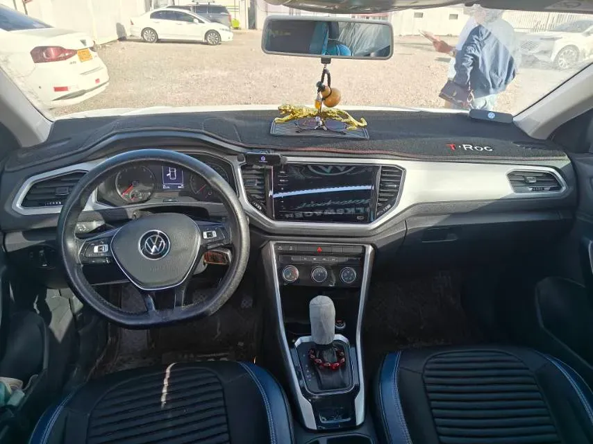 2020 Volkswagen T-Roc 1.4T 150HP L4 7DCT,autocango,china used car exporter,china ev exporter,chinese used car exporter,chinese used ev exporter