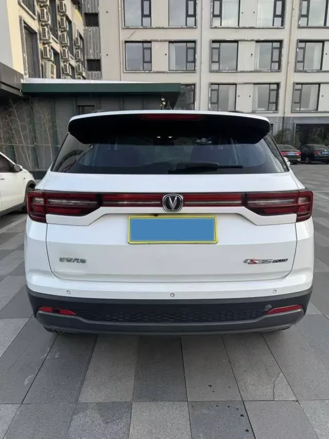 2022 ChangAn Eado 1.6L 128HP L4 5MT,autocango,china used car exporter,china ev exporter,chinese used car exporter,chinese used ev exporter